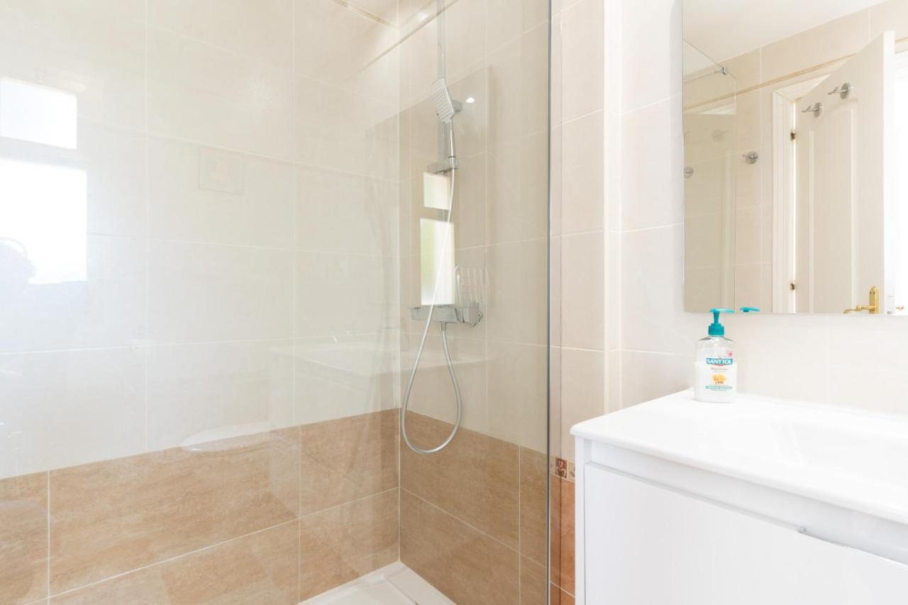 Appartamento Romana Playa Studio With Sea View Marbella Esterno foto