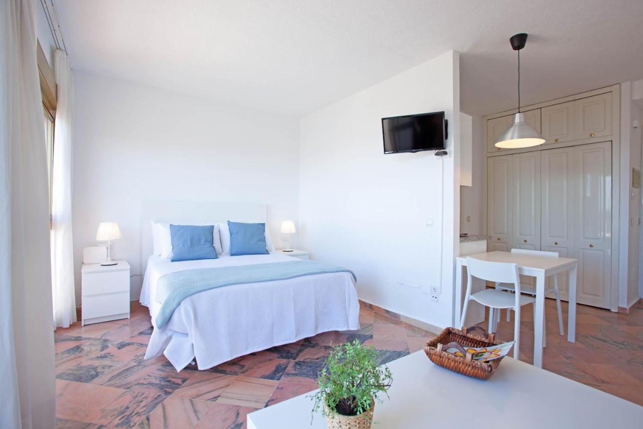 Appartamento Romana Playa Studio With Sea View Marbella Esterno foto